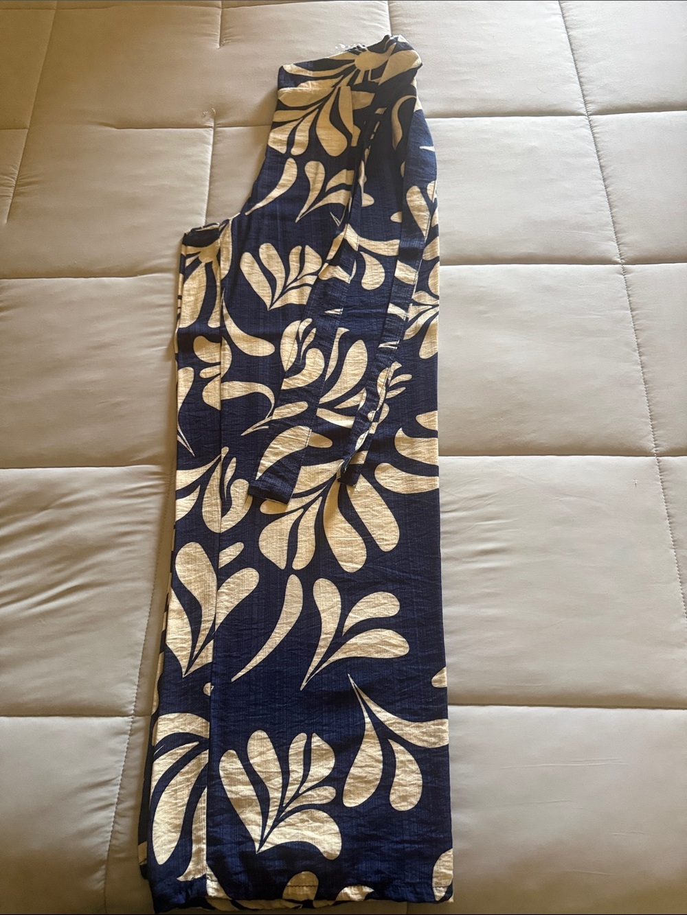 T.J.Maxx Navy and Cream Floral Decorative Throw